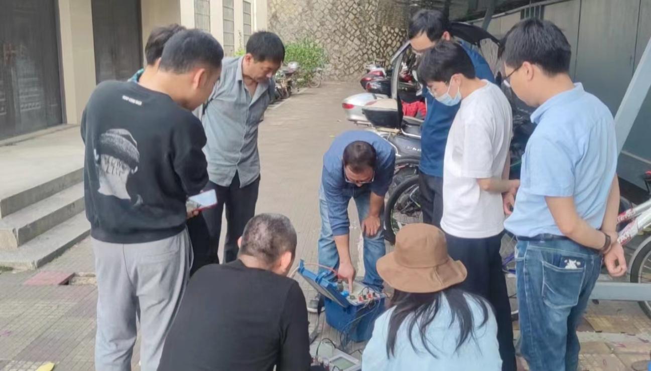 图片2.jpg 图片2.jpg