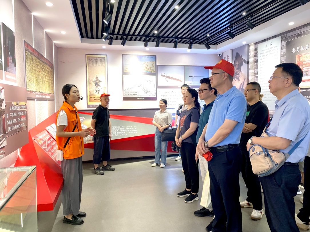 图片3.jpg 图片3.jpg